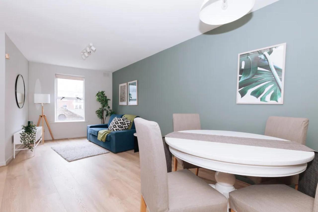 Apartamento Relaxing 1Bd Flat With A Roof Terrace - Portobello Dublín Exterior foto